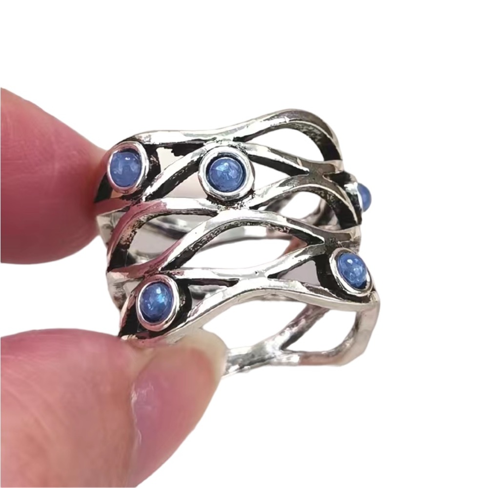 Wide Face Silver Webbed Ring with Blue Stones